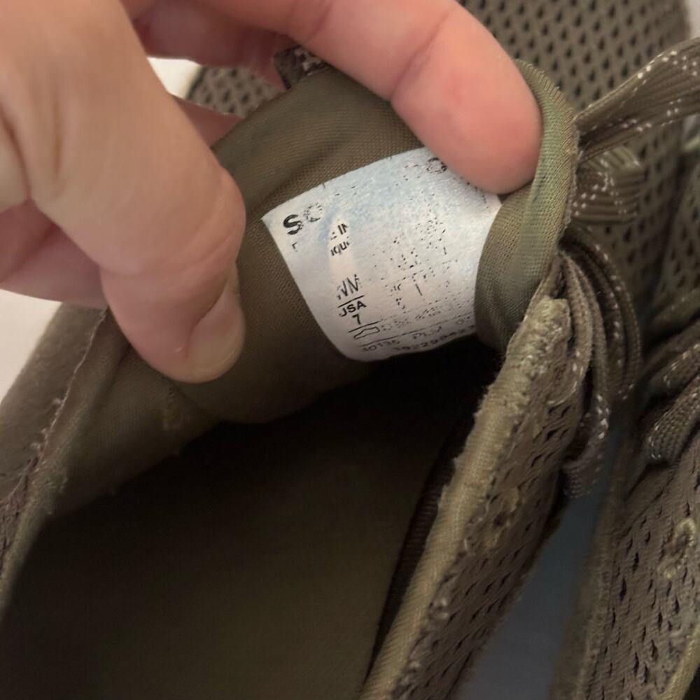 Sorel Out and About Hiking Tennis Shoes Olive Sage Green Suede Womens Size 7 - Picture 6 of 9